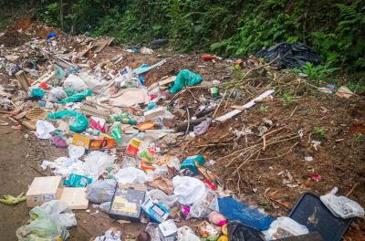 DMLU faz limpeza no bairro Ponta Grossa neste domingo