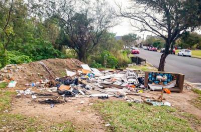 DMLU faz limpeza no bairro Hípica neste domingo
