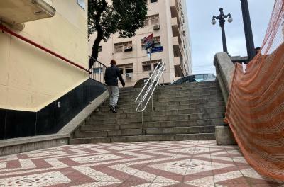 Interdição da escadaria deve levar cerca de 15 dias