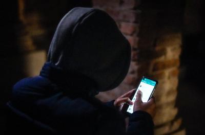 Dmae alerta para golpes envolvendo páginas falsas na Internet