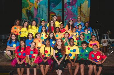 Grupo musical Sons do Morro realiza concerto em comemoração ao aniversário de 10 anos 