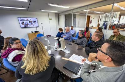 Prefeitura e governo federal discutem políticas públicas para população em situação de rua