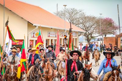Todos os 235 piquetes do Acampamento Farroupilha já estão no Parque Harmonia