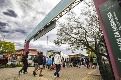 Turismo Farroupilha de Galpão promove oficinas no Parque Harmonia