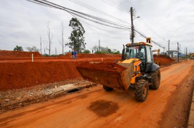 Reconstrução do Dique do Sarandi avança no trecho 2 da estrutura
