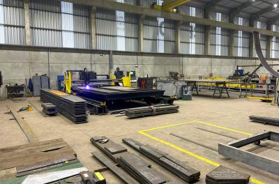 Fabricação das novas comportas 11 e 12 é iniciada em Santa Catarina