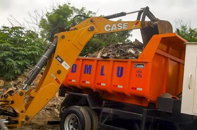 Mutirão de limpeza recolhe 40 toneladas de resíduos no bairro Sarandi