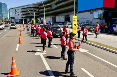 EPTC veste rosa e promove conscientização sobre a prevenção do câncer de mama