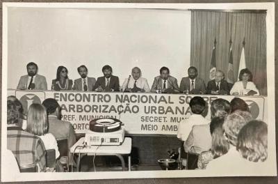 Porto Alegre celebra 40 anos do primeiro Encontro Nacional de Arborização Urbana