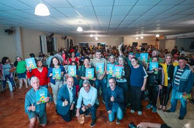 Maior entrega de títulos de propriedade no ano beneficia moradores da Zona Norte 