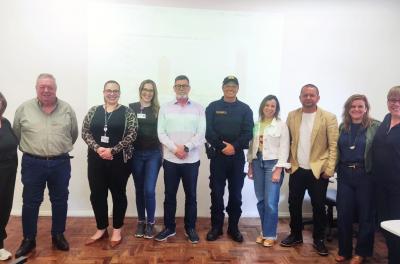 Não acesso a políticas públicas e exclusão digital são as principais violações identificadas em Porto Alegre.