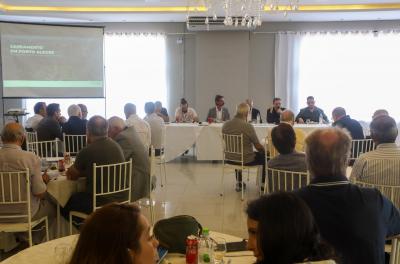 Dmae apresenta projetos de saneamento à Sociedade de Engenharia