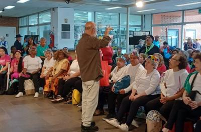 Ações de formação, diálogo, atendimento ao público e atividades culturais ocorrem em diversos pontos da cidade. Foto: Arquivo SMIDH