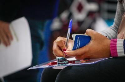 Vagas contemplam diferentes áreas e níveis de escolaridade, com oportunidades gerais e exclusivas para PCDs. Foto: Alex Rocha / PMPA  