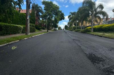 Iniciada a requalificação asfáltica em avenida do bairro Cristal
