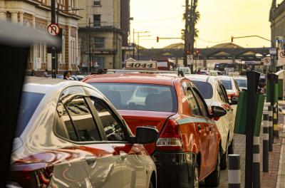 transporte por táxi