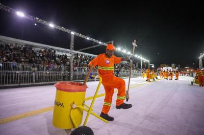 DMLU recolhe cerca de 14 toneladas de resíduos no Carnaval do Porto Seco