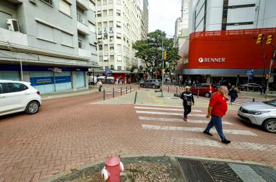 Concluídas as obras de revitalização do Quadrilátero Central