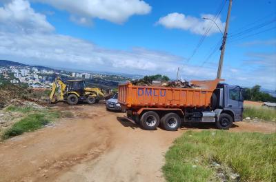 Mutirão de limpeza recolhe 82 toneladas de resíduos no bairro Santa Tereza