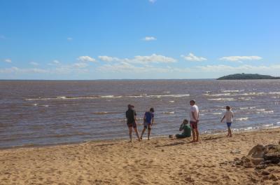 Cinco pontos da Orla do Guaíba estão em condições de receber banhistas