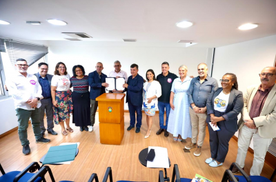 Sanção de leis é oficializada em ato no Centro Administrativo Municipal