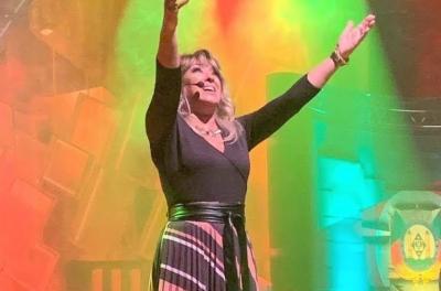 Cantora e compositora Fátima Gimenez é a patrona dos Festejos Farroupilhas 2026