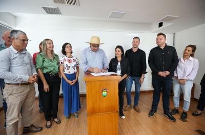 Capital formaliza adesão a programa agroecológico e amplia incentivo à produção sustentável