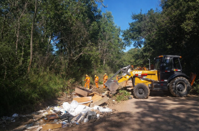 Mutirão de limpeza recolhe 43 toneladas de resíduos no bairro Belém Novo