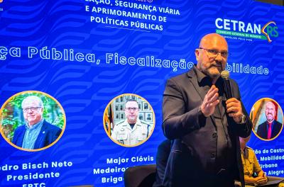 EPTC apresentou registros de respeito à sinalização e as regras de trânsito em Porto Alegre