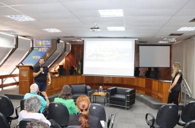 Saúde mental é tema do Centro de Referência em Saúde do Trabalhador no Abril Verde