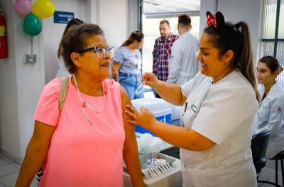 Vacinação contra a gripe é retomada em todas as unidades de saúde da Capital