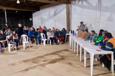 Prefeitura organiza moradores da Ilha Grande dos Marinheiros para ações de proteção e defesa civil