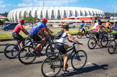 Mobilidade ativa e segurança viária marcam o Dia Mundial da Bicicleta em Porto Alegre