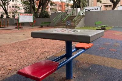 melhorias em praças