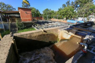 Turbidez no Guaíba pode causar falta d’água em áreas atendidas pelo Sistema Belém Novo