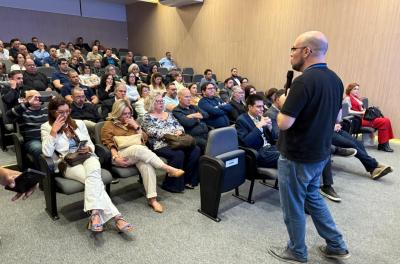 Prefeitura realiza segundo encontro do comitê de representação do mercado condominial