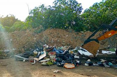 Mutirão de limpeza recolhe 40 toneladas de resíduos no bairro Sarandi