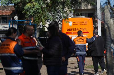 Defesa Civil emite aviso para ventos fortes e pancadas de chuva