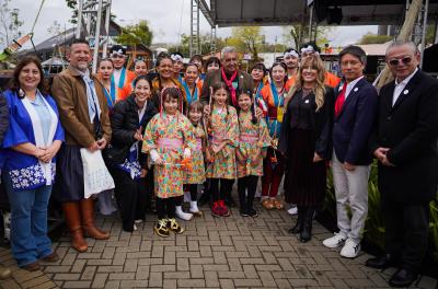 Cerimônia celebra 70 anos da imigração japonesa no Estado no Acampamento Farroupilha