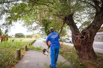 Confira o cronograma de outubro para o serviço de roçada em parques da Capital 