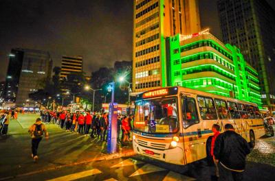 EPTC prepara esquema especial de trânsito e transporte para jogo entre Internacional e Corinthians no Beira-Rio