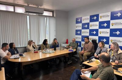 Prefeitura reúne universidades para qualificar solicitações de exames laboratoriais na rede municipal