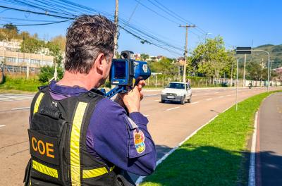 EPTC realiza Operação Radar em diferentes pontos de Porto Alegre entre 12 e 18 de outubro